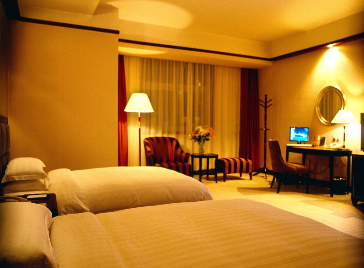 Royal International Hotel Urumczi Pokój zdjęcie