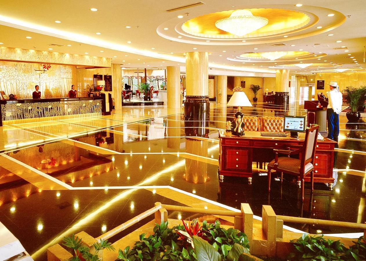 Royal International Hotel Urumczi Zewnętrze zdjęcie