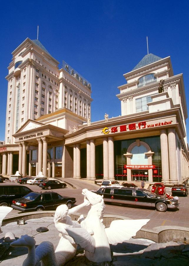 Royal International Hotel Urumczi Zewnętrze zdjęcie